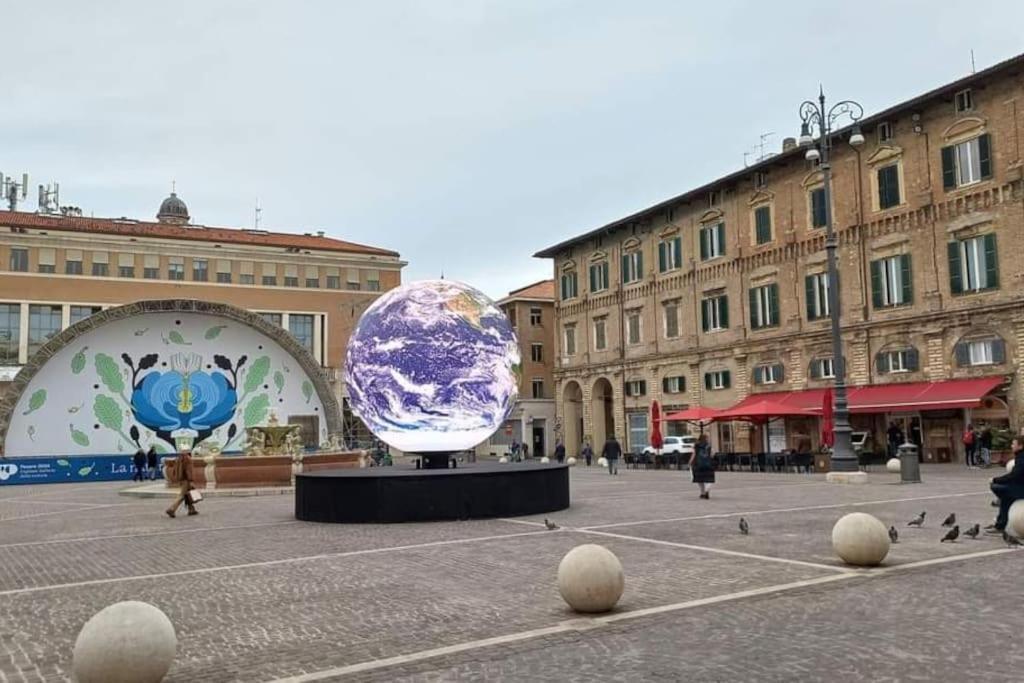 Il Nido Di Silvia A Due Passi Dal Teatro Rossini Pesaro Exterior foto